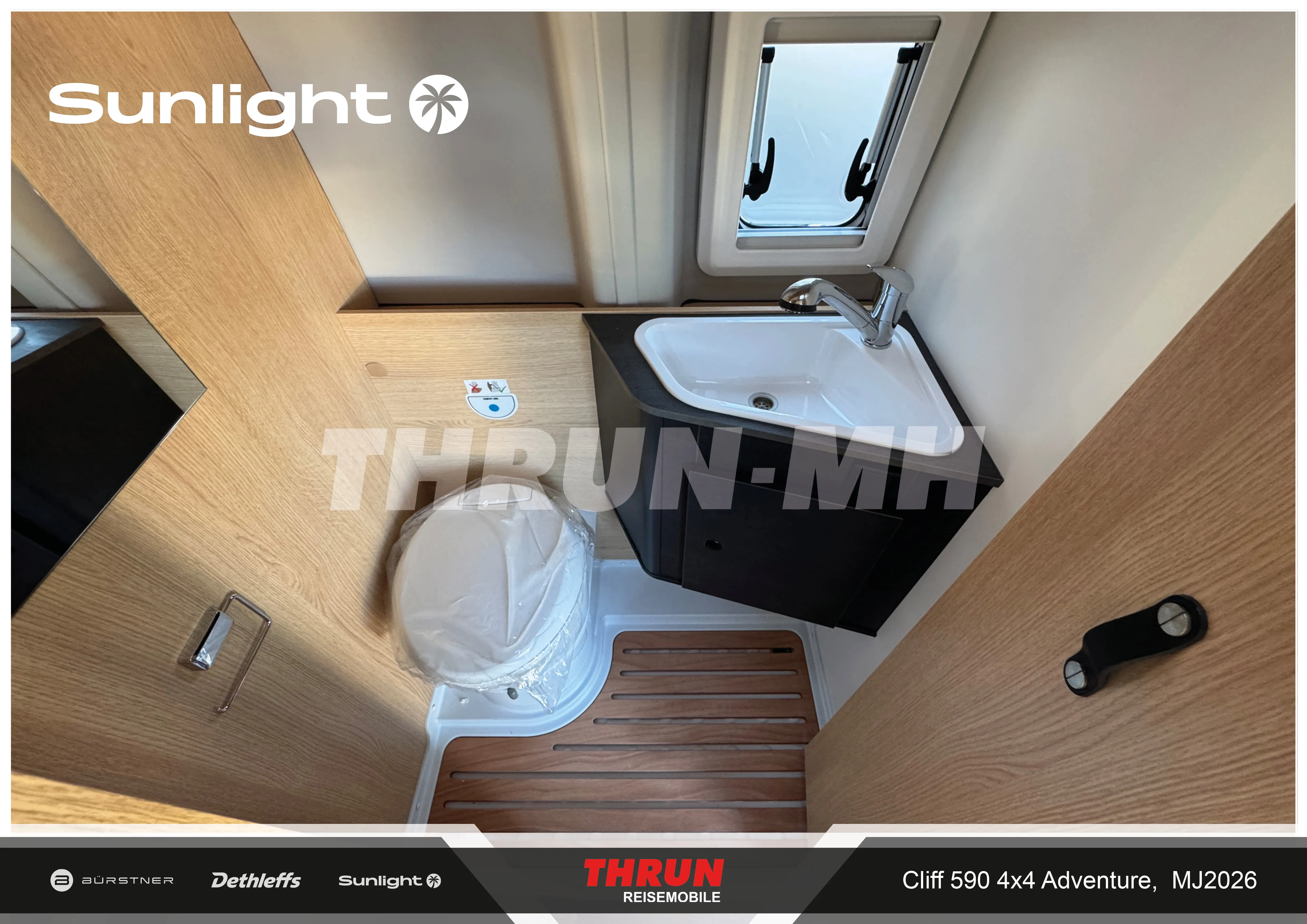 14_Cliff5904x4Adv_Toilette.jpg