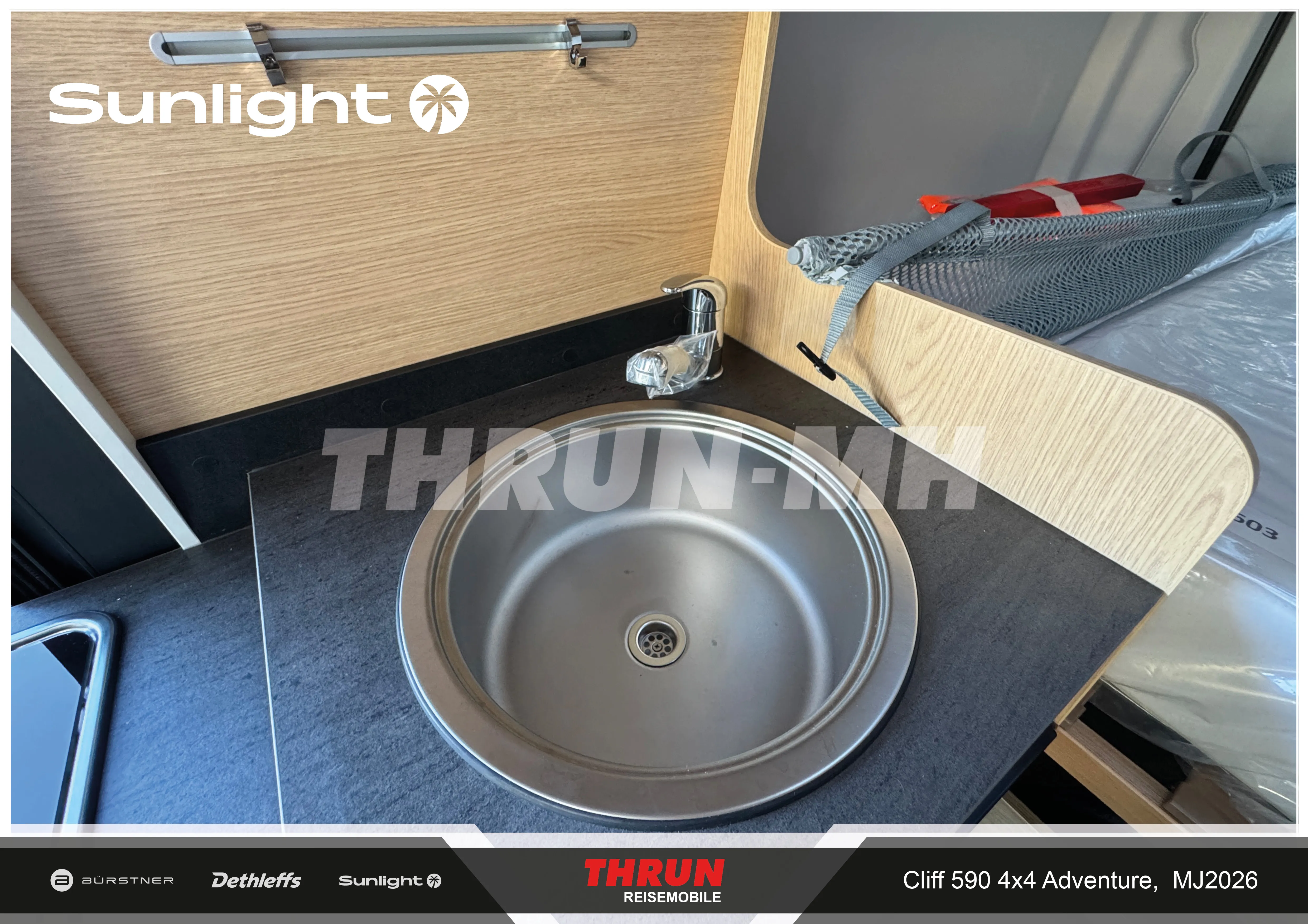 12_Cliff5904x4Adv_Waschbecken.jpg