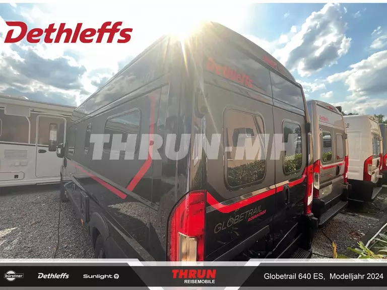 3_Globetrail640ES_hinten-links.jpg