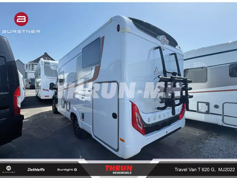 2_TravelVanT620G_hinten-links.jpg
