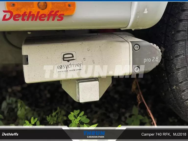4_Camper740RFK_easydrive.jpg