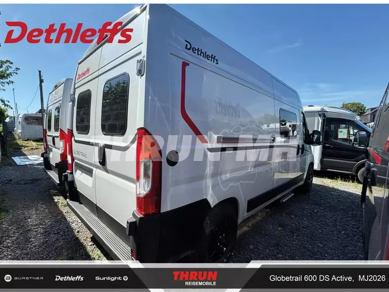 4_Globetrail600DSActive_hinten-rechts.jpg