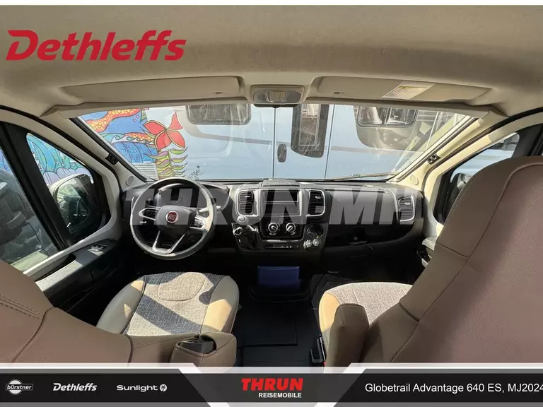 3_GlobetrailAdvantage640ES_Fahrerhaus.jpg