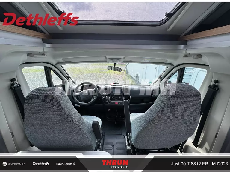 5_Just90T6812EB_Fahrerhaus.jpg