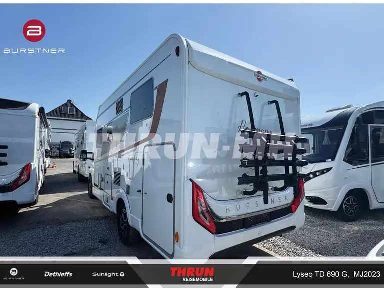 2_Lyseo690GHL_hinten-links.jpg
