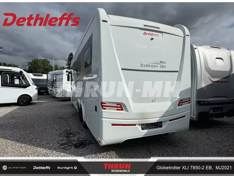 5_GlobetrotterXLI7820-2EB_hinten-liks.jpg