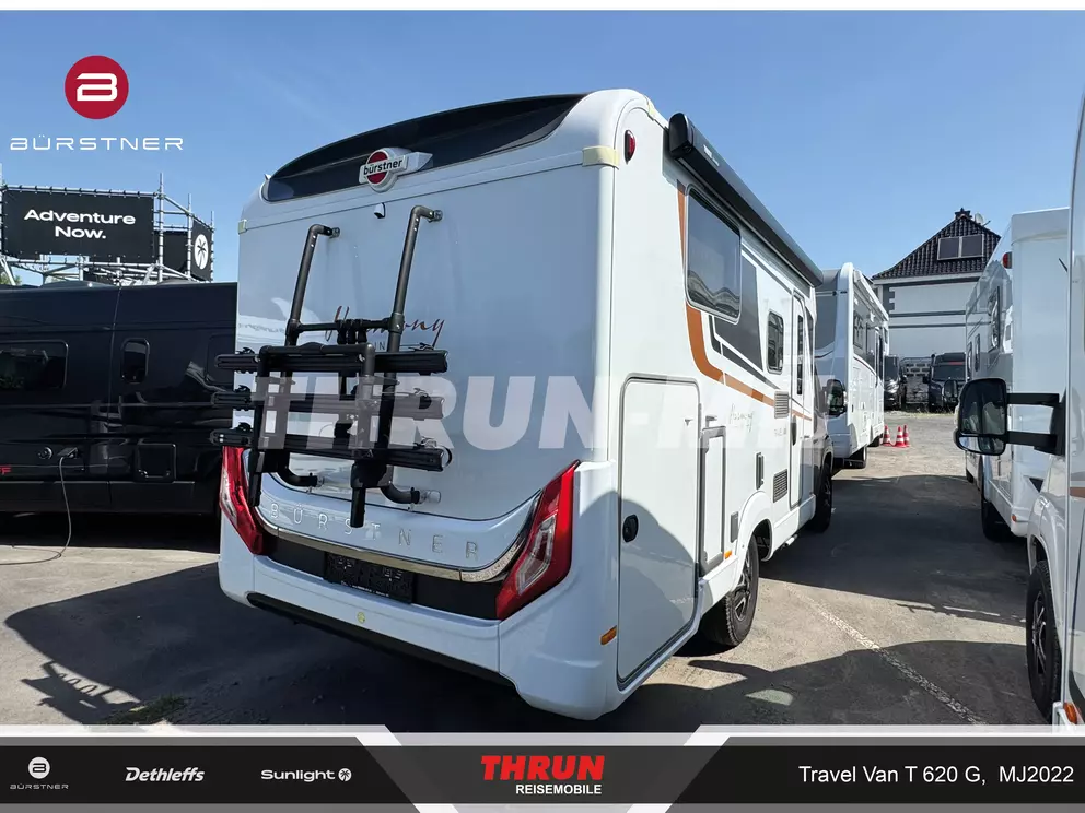 3_TravelVanT620G_hinten-rechts.jpg