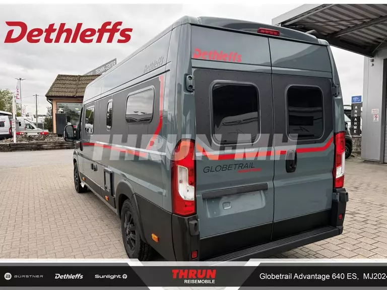 4_GlobetrailAdvantage640ES_hinten-links.jpg