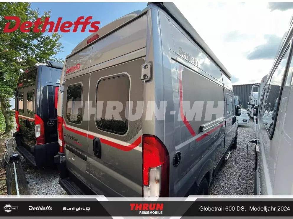4_Globetrail600DSAdv_hinten-rechts.jpg