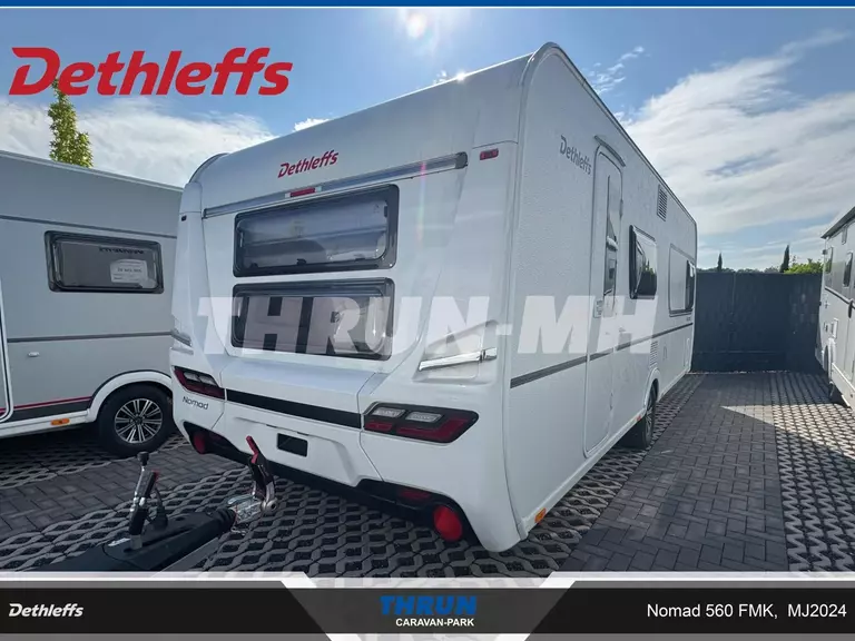 2_Nomad560FMK_hinten-rechts.46253128.jpg