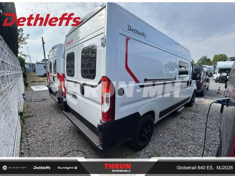 2_Globetrail640ES_hiten-rechts.jpg