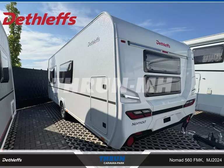 3_Nomad560FMK_hinten-links.46253130.jpg