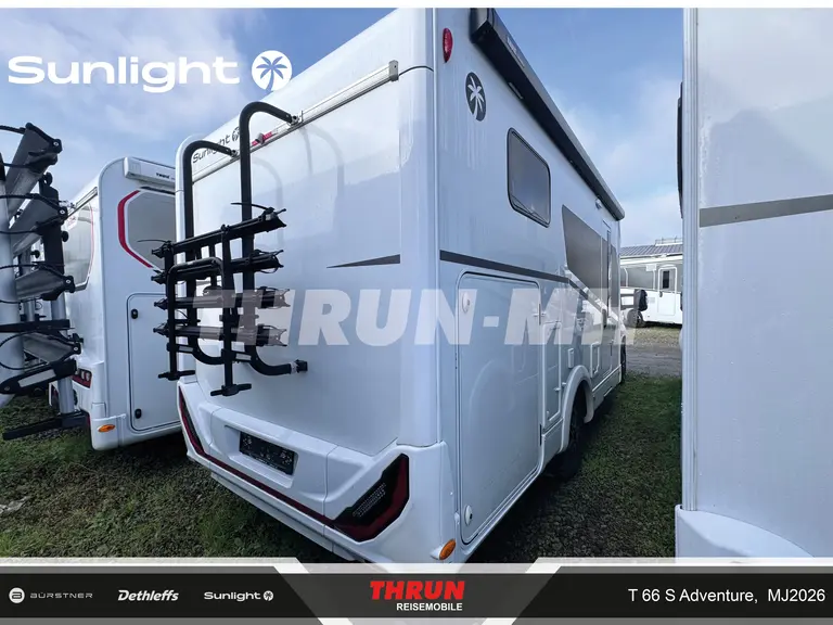 4_T66SAdventure_hinten-rechts.jpg