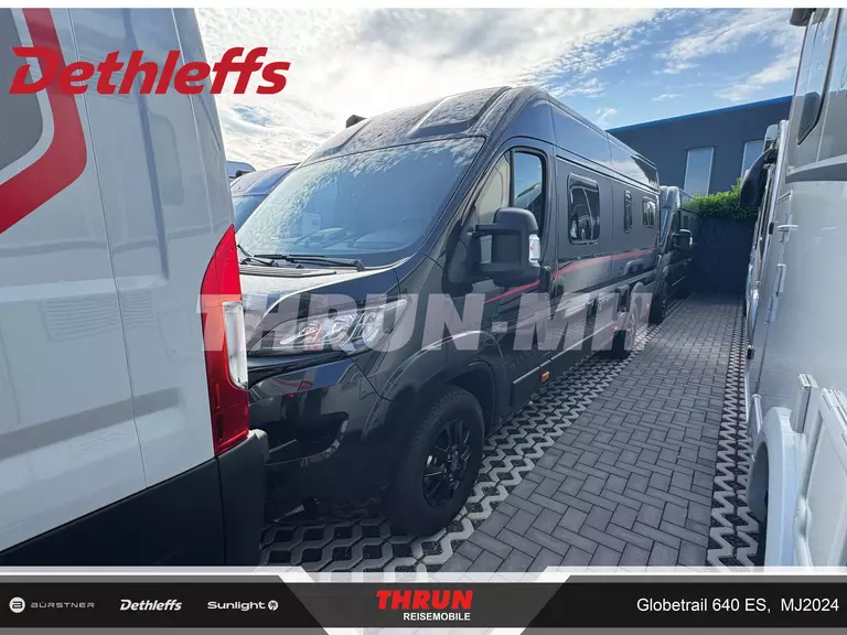 4_Globetrail640ESAdvatage_vorne-links.jpg