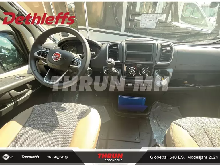 5_Globetrail640ES_Fahrerhaus.jpg